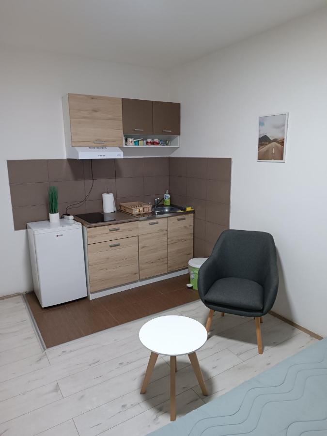 Appartement Sleep&Go à Belgrade Extérieur photo