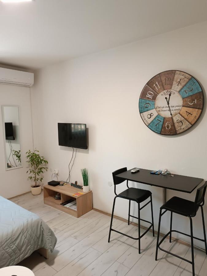 Appartement Sleep&Go à Belgrade Extérieur photo